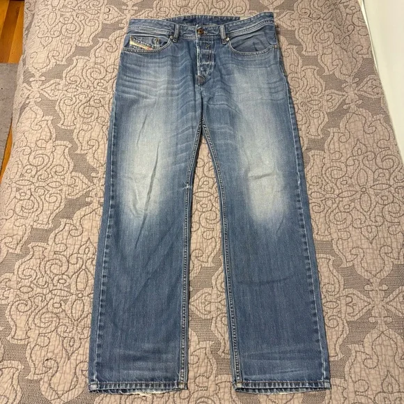 Diesel Industries Jeans Mens 32x32 Blue Medium Wash Straight Waykee Button Jean